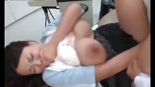 ஒரு புதிய சிவப்பு குழாய் வீட்டில் ஆபாச நட்சத்திரத்தின் பிறப்பு