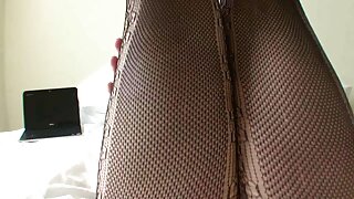 கூச்ச சுபாவமுள்ள வீட்டில் மெக்சிகன் பாலுணர்வு மனிதன் மாவட்டத்தில் சிறந்த பெண்ணைப் பிடிக்கிறான்