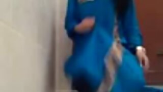 இன்பத்தின் xnxx வீட்டில் அரங்கம்
